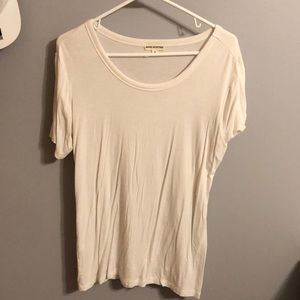 White short sleeve shirt